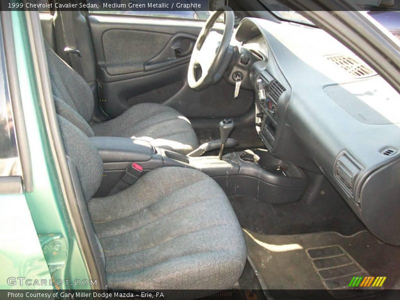 Medium Green Metallic / Graphite 1999 Chevrolet Cavalier Sedan