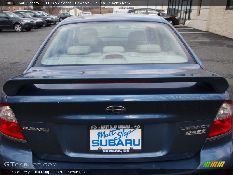 Newport Blue Pearl / Warm Ivory 2009 Subaru Legacy 2.5i Limited Sedan