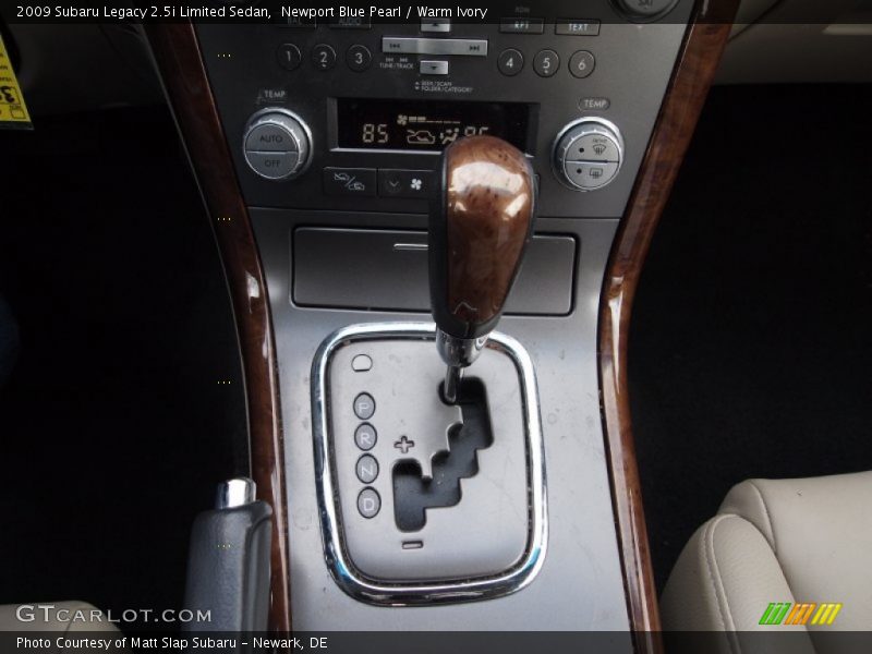 Newport Blue Pearl / Warm Ivory 2009 Subaru Legacy 2.5i Limited Sedan