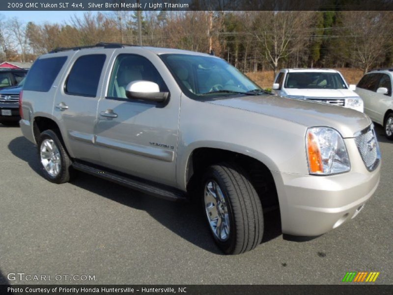 Silver Birch Metallic / Light Titanium 2009 GMC Yukon SLT 4x4