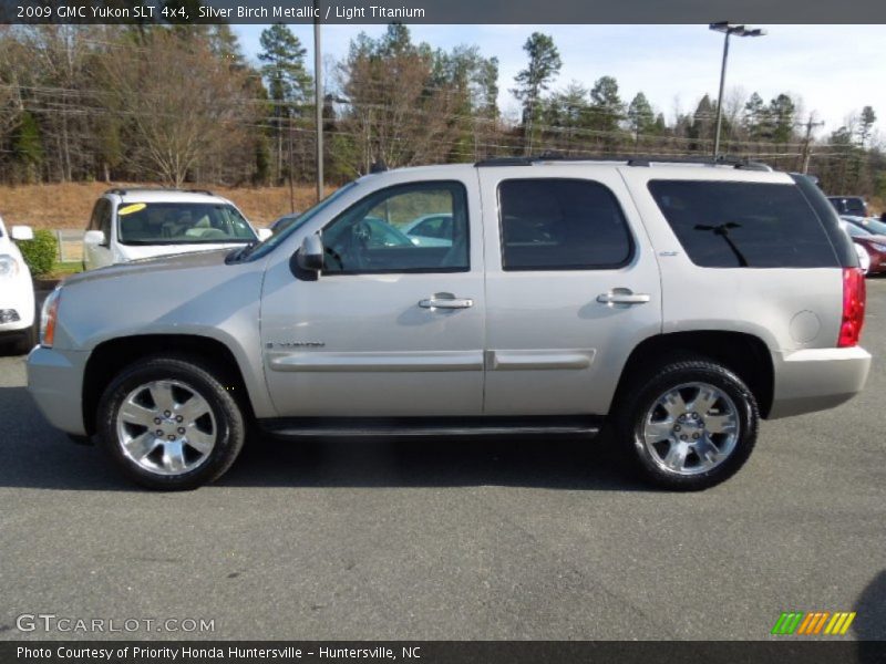 Silver Birch Metallic / Light Titanium 2009 GMC Yukon SLT 4x4
