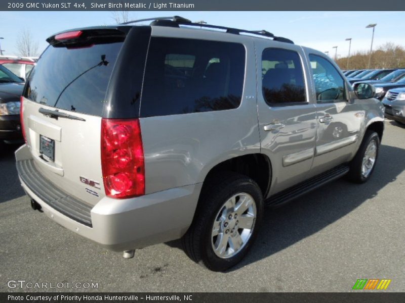 Silver Birch Metallic / Light Titanium 2009 GMC Yukon SLT 4x4