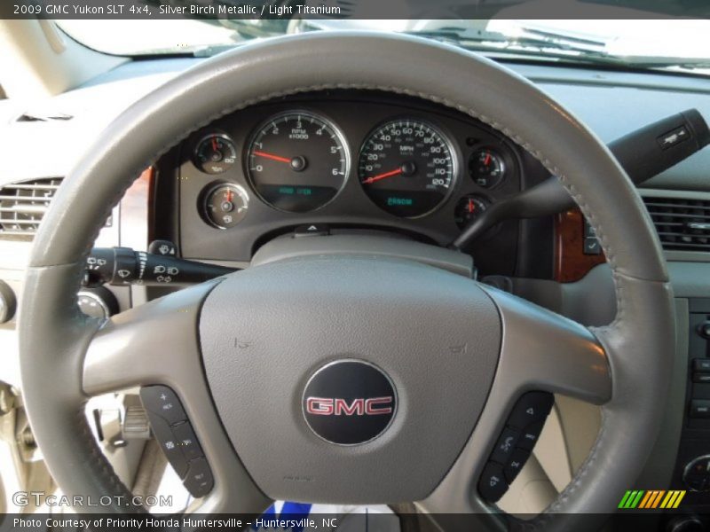 Silver Birch Metallic / Light Titanium 2009 GMC Yukon SLT 4x4