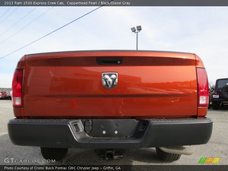 Copperhead Pearl / Black/Diesel Gray 2013 Ram 1500 Express Crew Cab