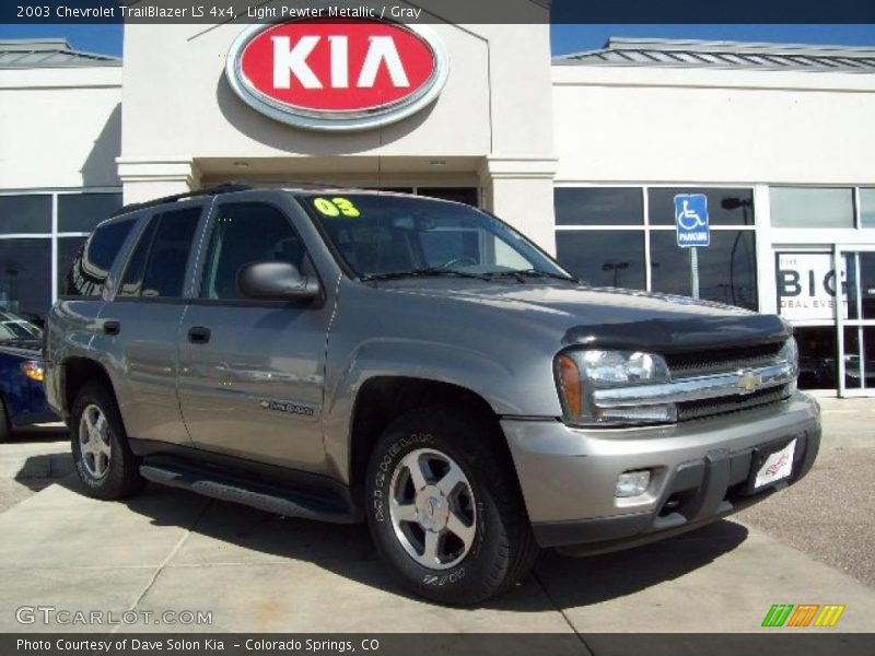 Light Pewter Metallic / Gray 2003 Chevrolet TrailBlazer LS 4x4