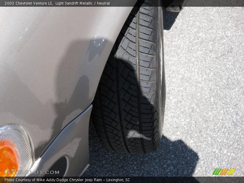 Light Sandrift Metallic / Neutral 2003 Chevrolet Venture LS
