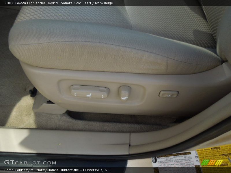 Sonora Gold Pearl / Ivory Beige 2007 Toyota Highlander Hybrid