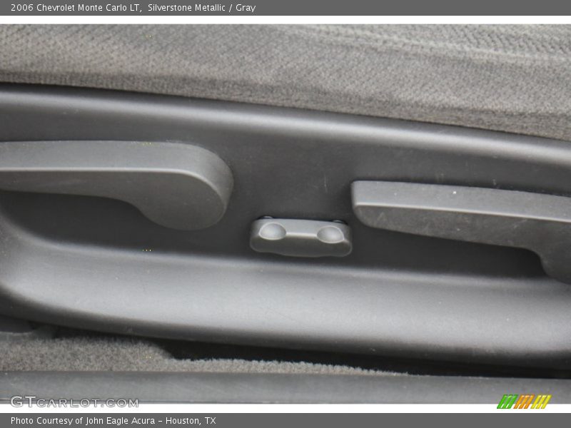 Silverstone Metallic / Gray 2006 Chevrolet Monte Carlo LT