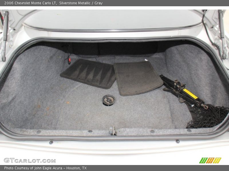 Silverstone Metallic / Gray 2006 Chevrolet Monte Carlo LT