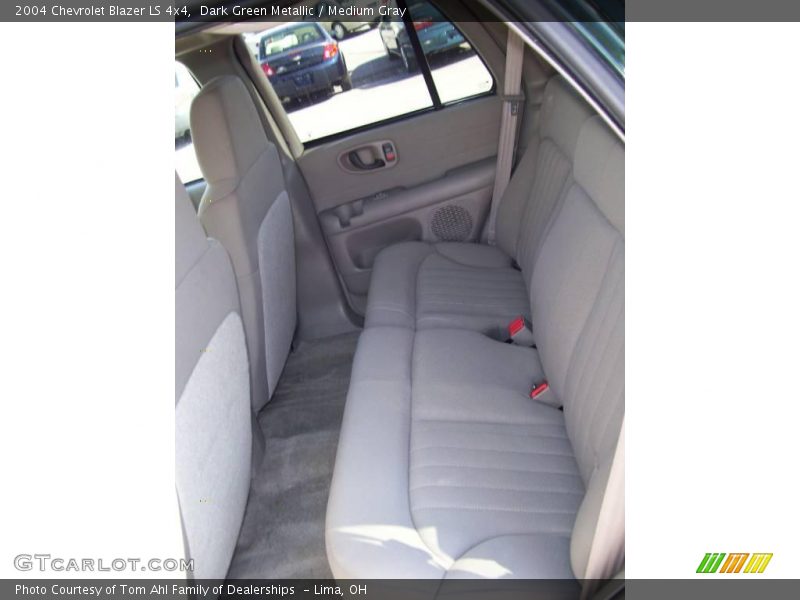 Dark Green Metallic / Medium Gray 2004 Chevrolet Blazer LS 4x4