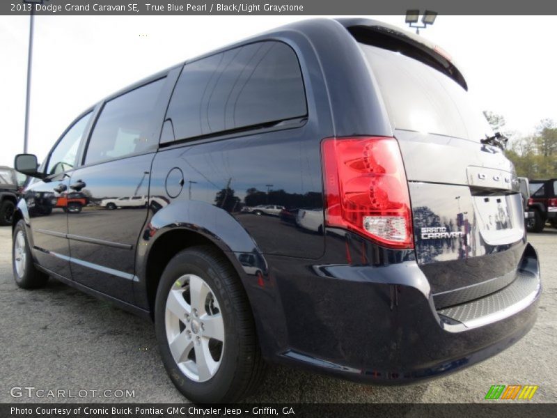 True Blue Pearl / Black/Light Graystone 2013 Dodge Grand Caravan SE