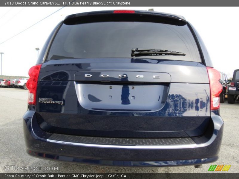 True Blue Pearl / Black/Light Graystone 2013 Dodge Grand Caravan SE
