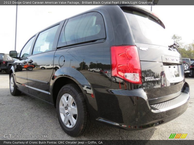 Brilliant Black Crystal Pearl / Black/Light Graystone 2013 Dodge Grand Caravan American Value Package