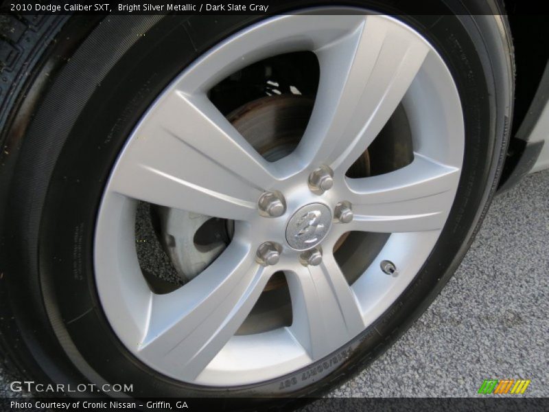 Bright Silver Metallic / Dark Slate Gray 2010 Dodge Caliber SXT