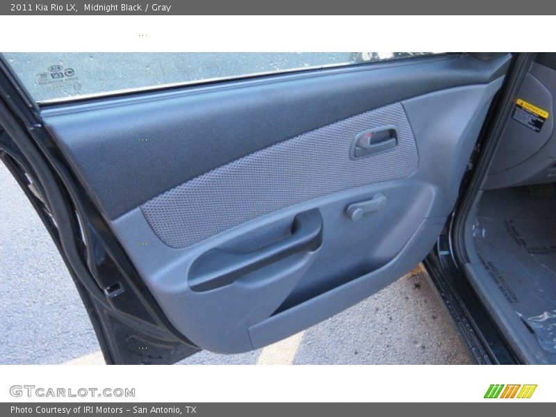 Midnight Black / Gray 2011 Kia Rio LX