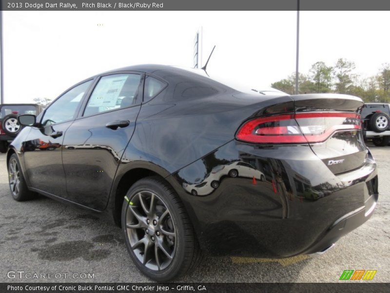 Pitch Black / Black/Ruby Red 2013 Dodge Dart Rallye