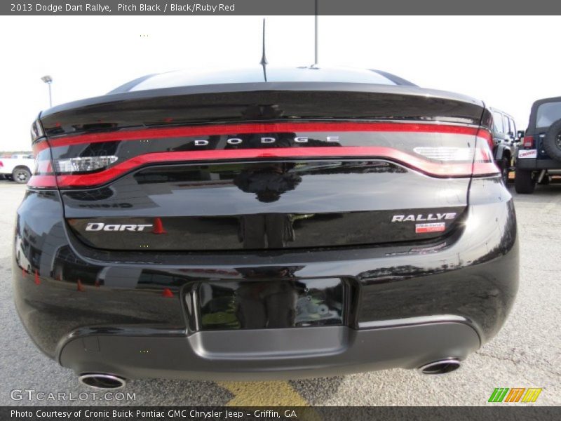 Pitch Black / Black/Ruby Red 2013 Dodge Dart Rallye