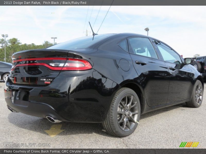 Pitch Black / Black/Ruby Red 2013 Dodge Dart Rallye