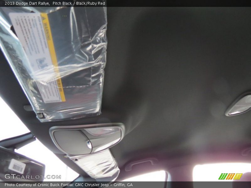 Pitch Black / Black/Ruby Red 2013 Dodge Dart Rallye