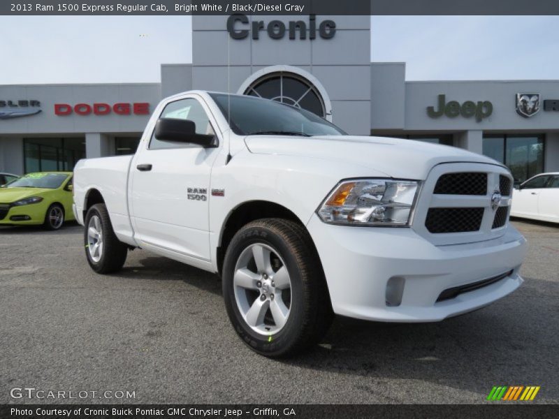Bright White / Black/Diesel Gray 2013 Ram 1500 Express Regular Cab