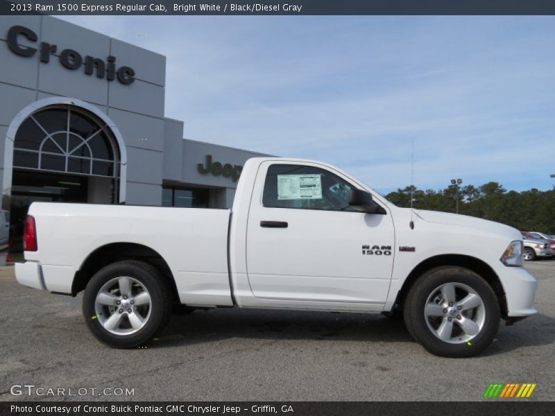 Bright White / Black/Diesel Gray 2013 Ram 1500 Express Regular Cab