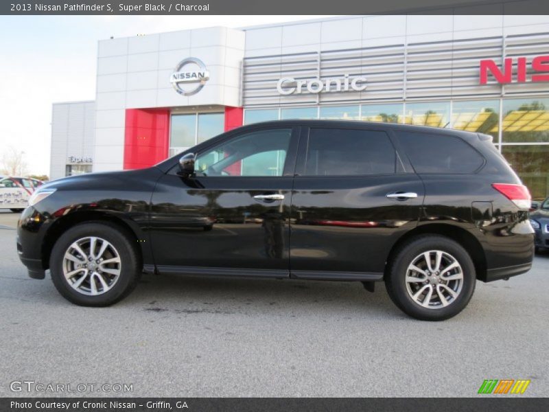 Super Black / Charcoal 2013 Nissan Pathfinder S