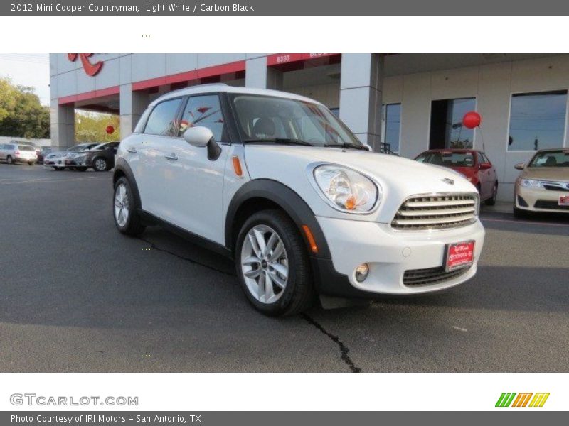 Light White / Carbon Black 2012 Mini Cooper Countryman