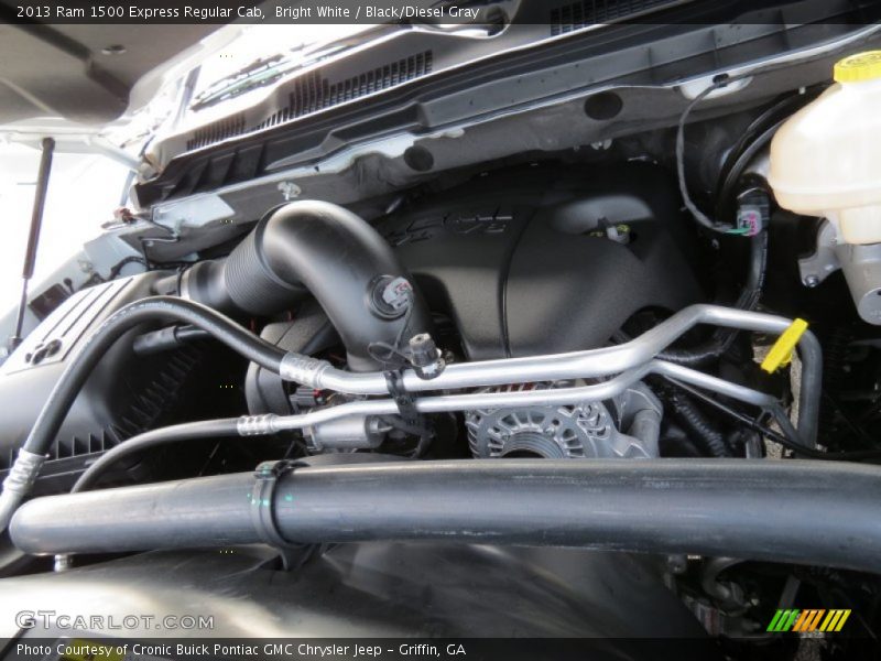 Bright White / Black/Diesel Gray 2013 Ram 1500 Express Regular Cab