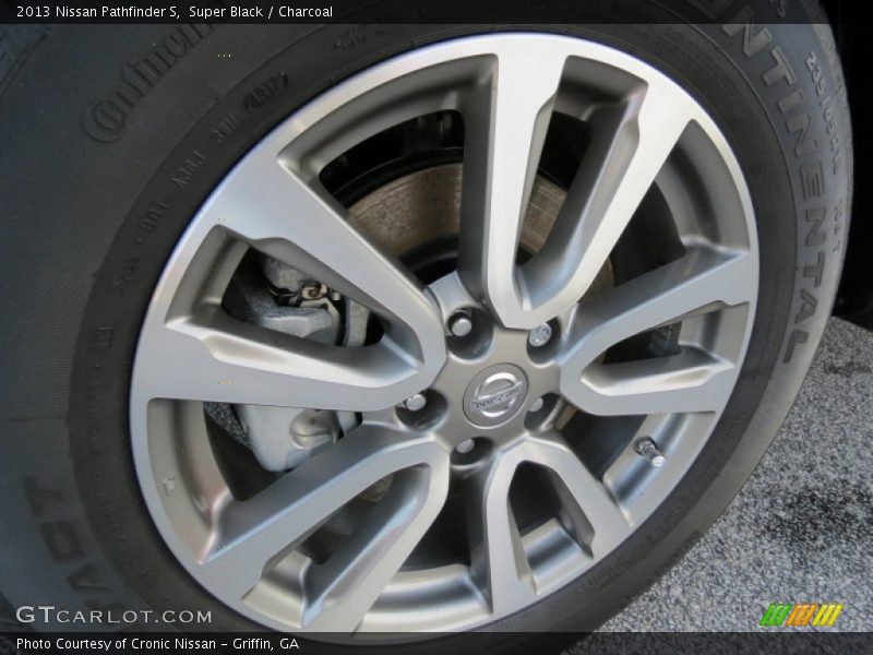 Super Black / Charcoal 2013 Nissan Pathfinder S
