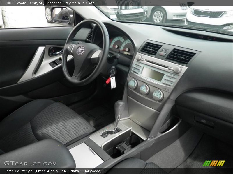 Magnetic Gray Metallic / Ash 2009 Toyota Camry SE