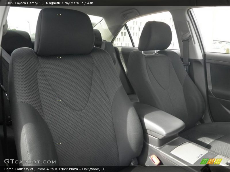 Magnetic Gray Metallic / Ash 2009 Toyota Camry SE