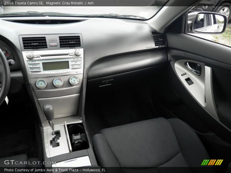 Magnetic Gray Metallic / Ash 2009 Toyota Camry SE