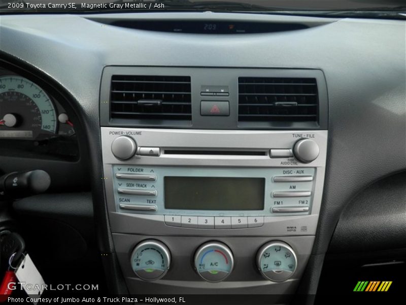 Magnetic Gray Metallic / Ash 2009 Toyota Camry SE