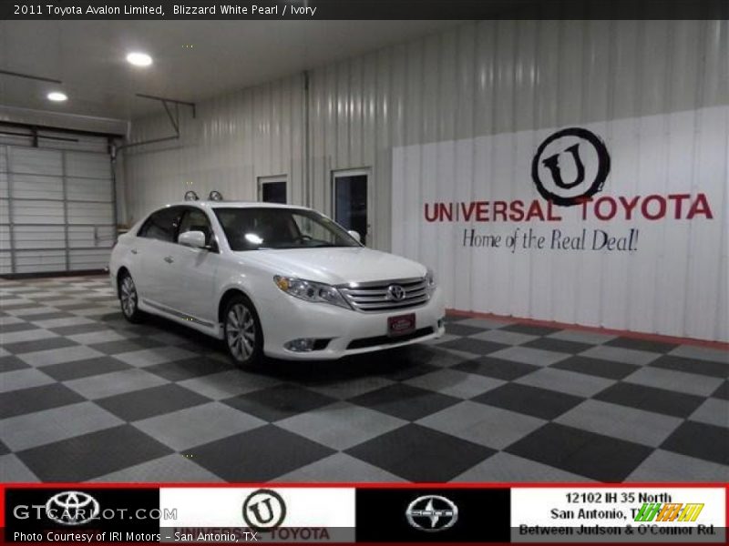 Blizzard White Pearl / Ivory 2011 Toyota Avalon Limited