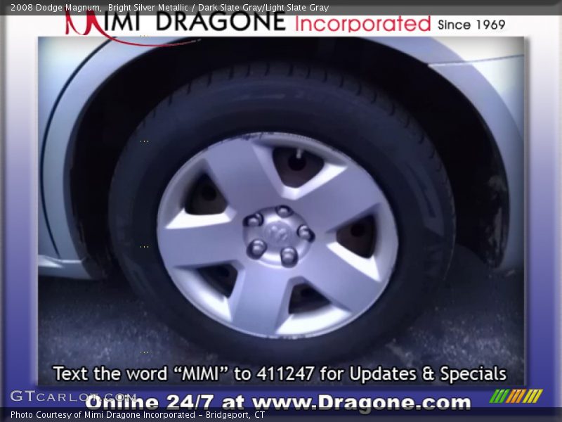 Bright Silver Metallic / Dark Slate Gray/Light Slate Gray 2008 Dodge Magnum