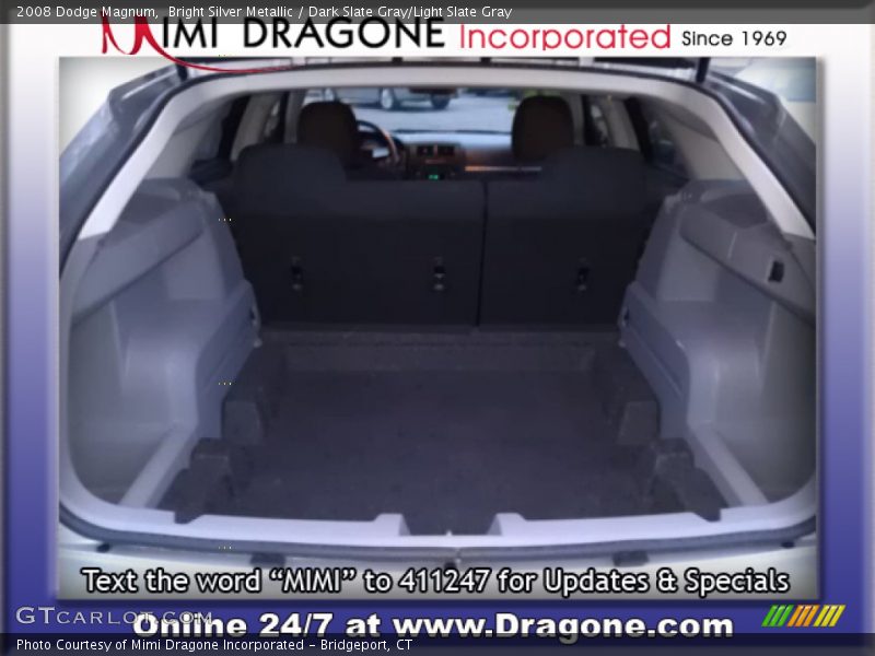 Bright Silver Metallic / Dark Slate Gray/Light Slate Gray 2008 Dodge Magnum