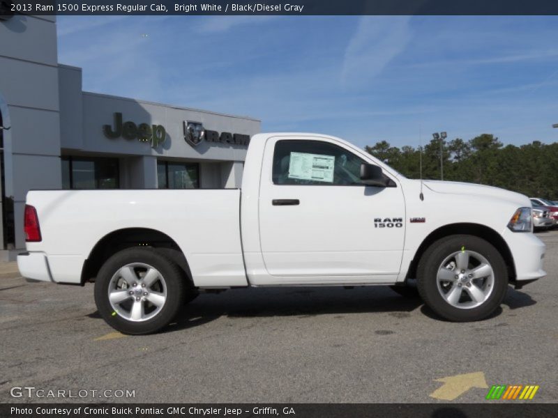 Bright White / Black/Diesel Gray 2013 Ram 1500 Express Regular Cab