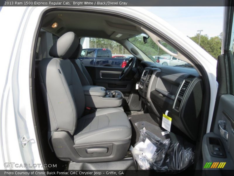 Bright White / Black/Diesel Gray 2013 Ram 1500 Express Regular Cab