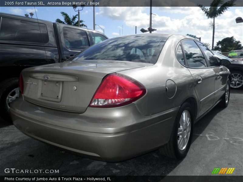 Arizona Beige Metallic / Beige 2005 Ford Taurus SEL