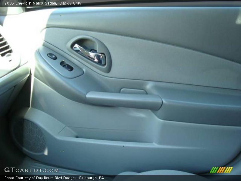 Black / Gray 2005 Chevrolet Malibu Sedan