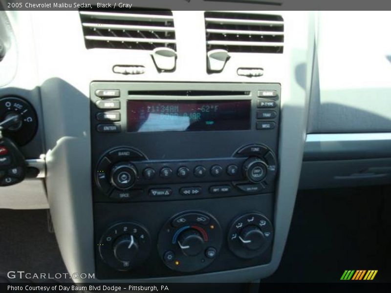 Black / Gray 2005 Chevrolet Malibu Sedan