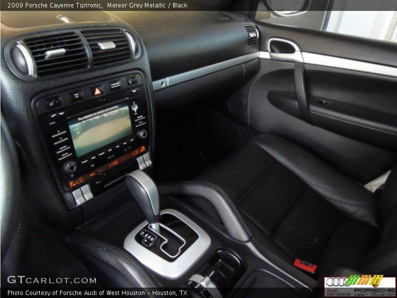 Meteor Grey Metallic / Black 2009 Porsche Cayenne Tiptronic