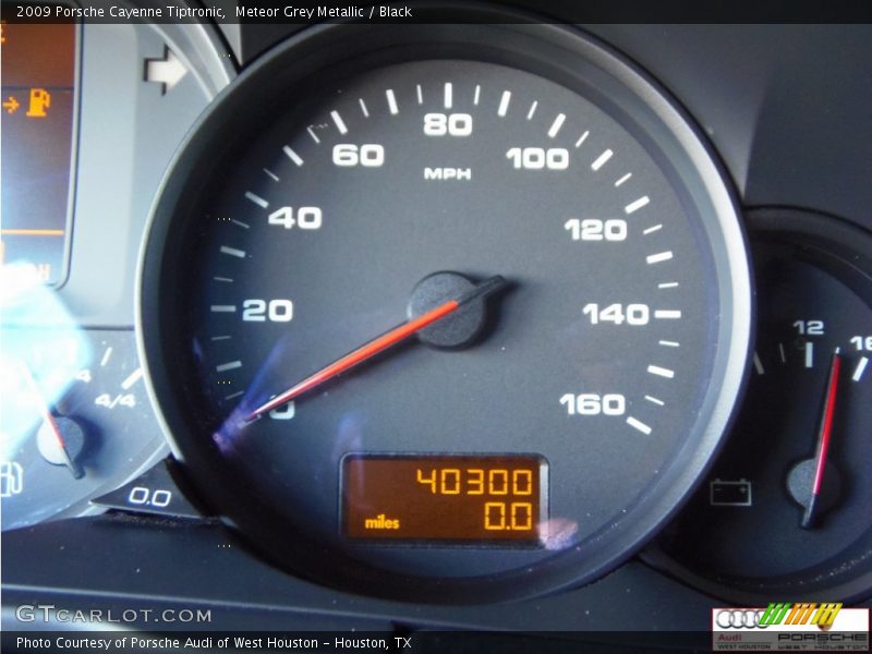 Meteor Grey Metallic / Black 2009 Porsche Cayenne Tiptronic