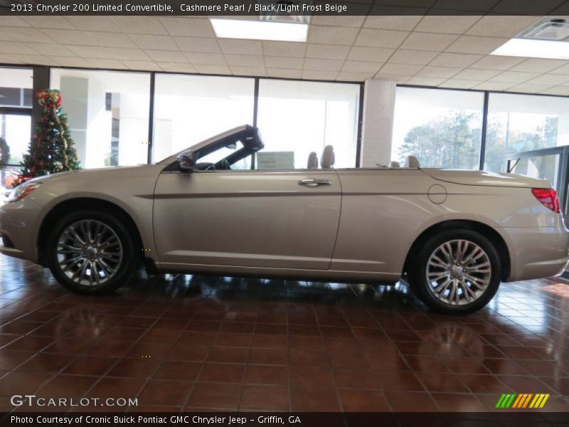 Cashmere Pearl / Black/Light Frost Beige 2013 Chrysler 200 Limited Convertible