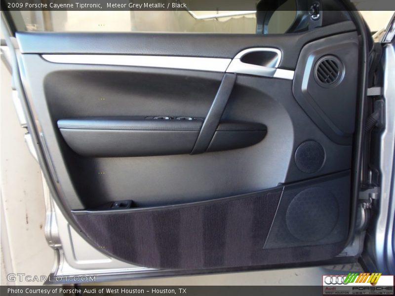 Meteor Grey Metallic / Black 2009 Porsche Cayenne Tiptronic
