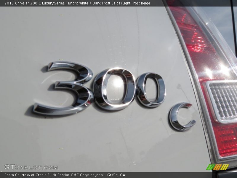 300 C - 2013 Chrysler 300 C Luxury Series