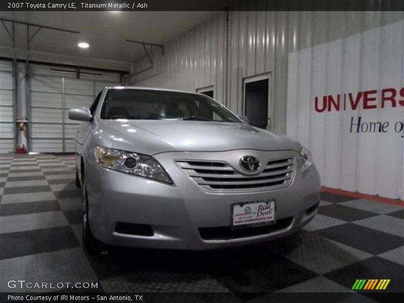 Titanium Metallic / Ash 2007 Toyota Camry LE