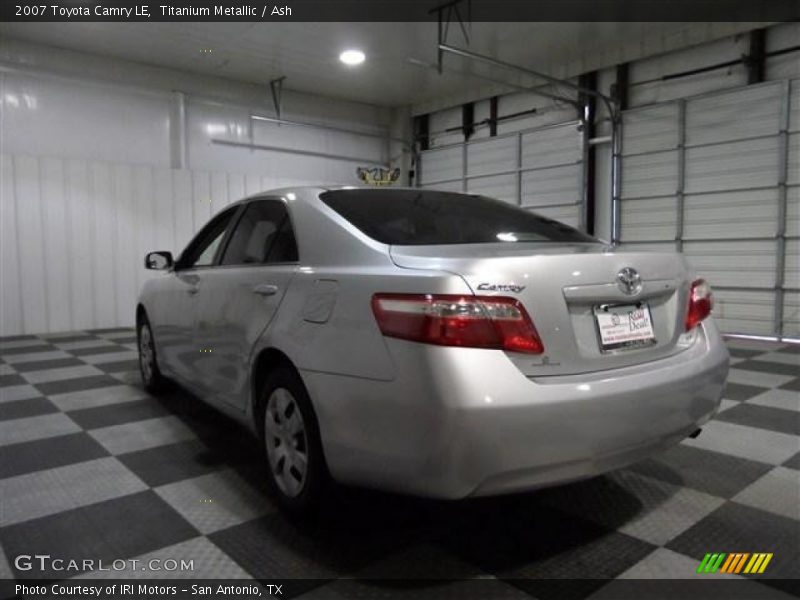 Titanium Metallic / Ash 2007 Toyota Camry LE