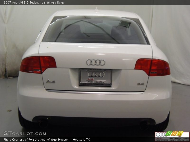 Ibis White / Beige 2007 Audi A4 3.2 Sedan