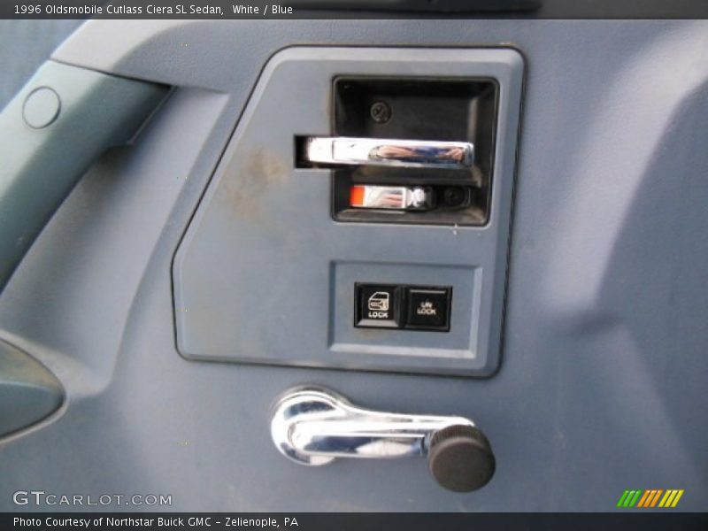 White / Blue 1996 Oldsmobile Cutlass Ciera SL Sedan